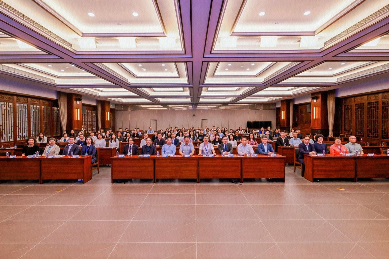 b934f687437779b5224721140eb0b16.jpg b934f687437779b5224721140eb0b16.jpg