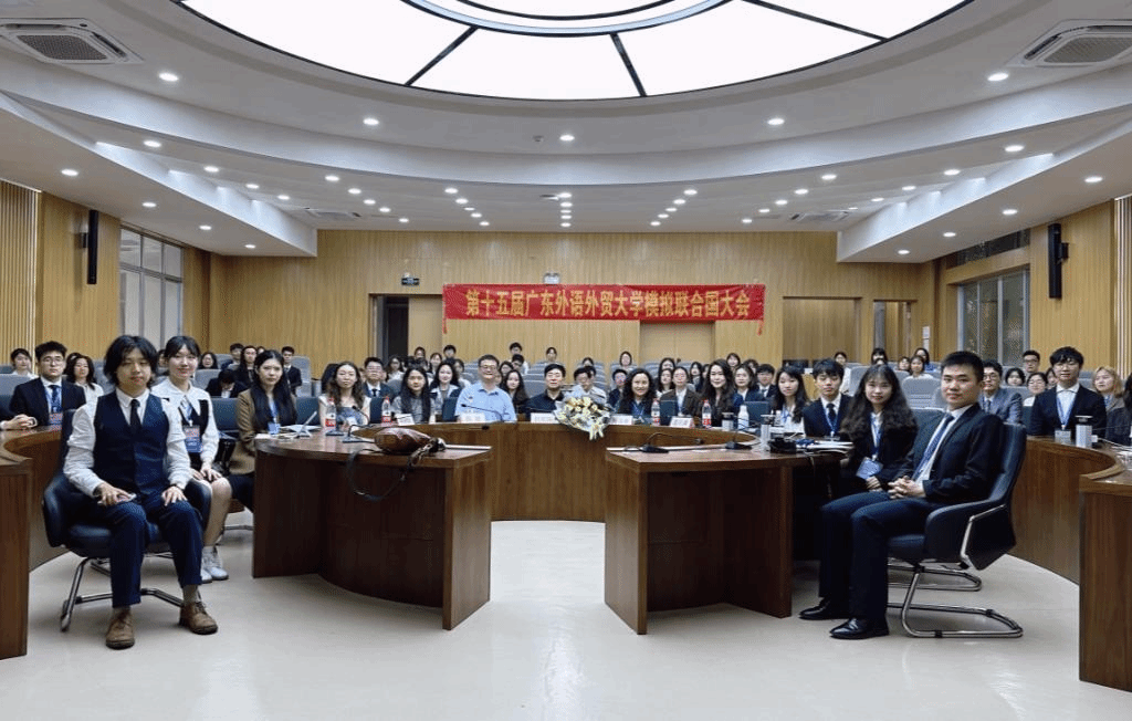 合影.png 合影.png