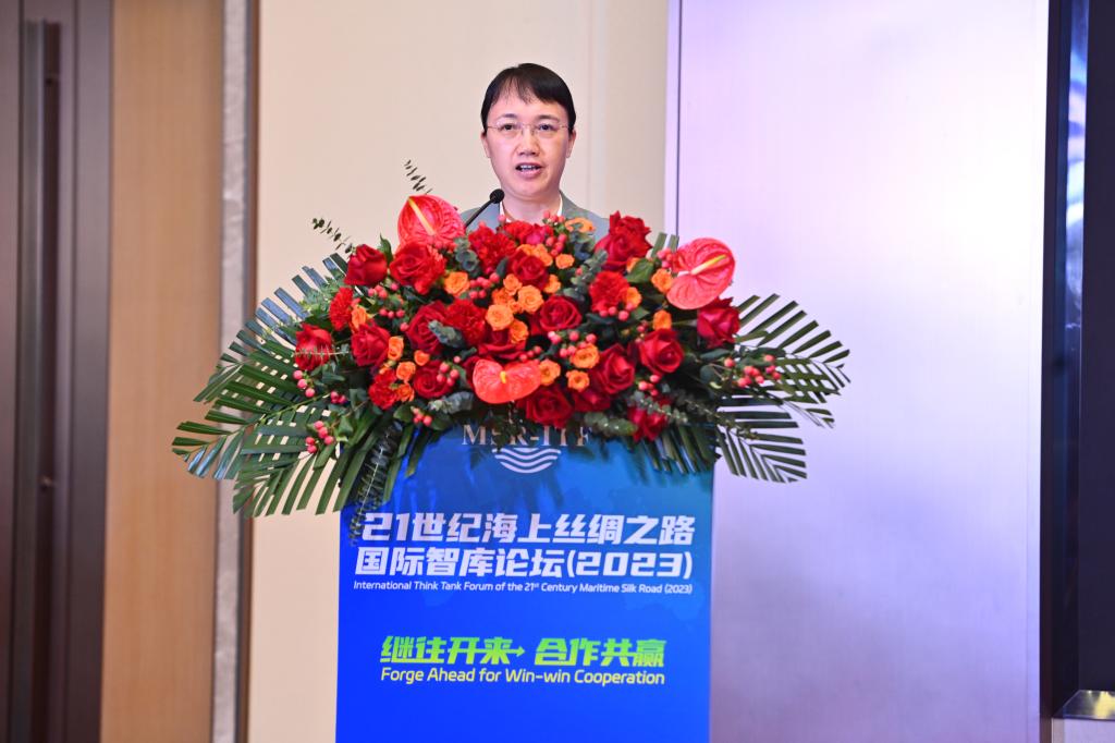 冼区长.jpg 冼区长.jpg