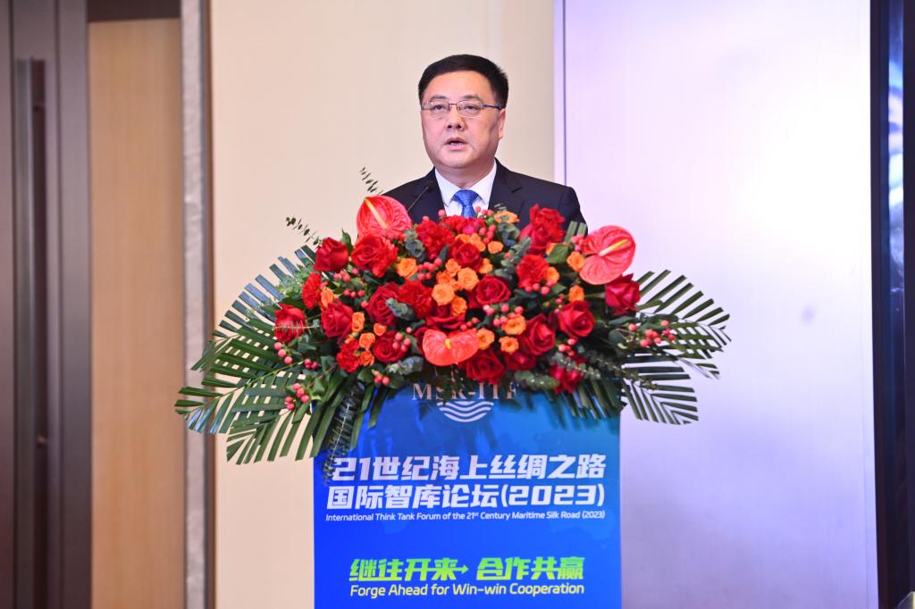 石书记.jpg 石书记.jpg